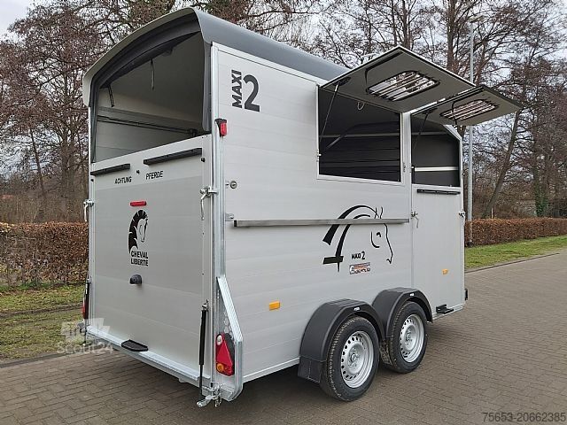 Vozidlo pro prepravu dobytka Cheval Liberté Maxi 2 Horse Trailer 2600kg