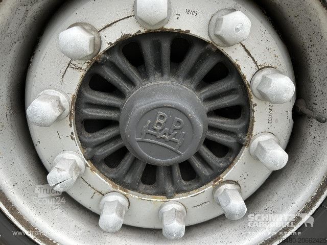 Auflieger mit Pritsche & Plane Wielton Schiebeplane Mega