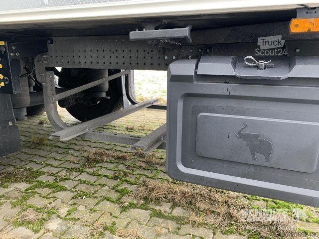 Refriģeratora puspiekabe Schmitz Cargobull Tiefkühlkoffer Standard