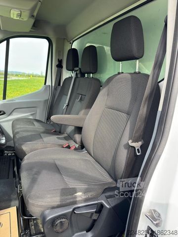 Furgoneta caja FORD TRANSIT KOFFERAUFBAU+LBW*2019*EURO6*TEMPOMAT*