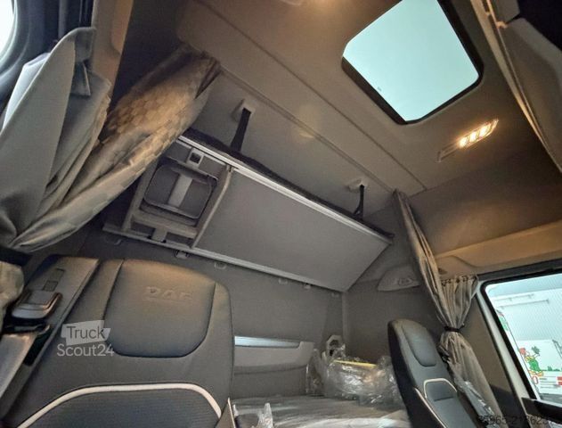 Camion frigorifique DAF XG+ 530 FAR 6X2 50 CC COMI CARRIER TRS ICELAND 2
