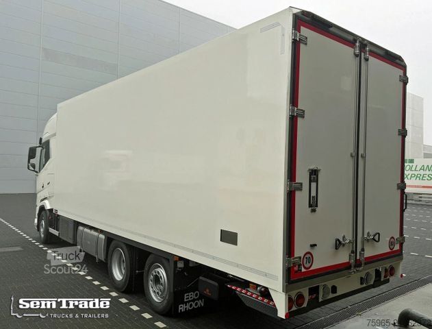 Camion frigorifique DAF XG+ 530 FAR 6X2 50 CC COMI CARRIER TRS ICELAND 2