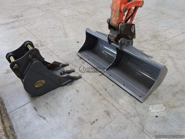 Sonstige KUBOTA U50 2 New Bucket