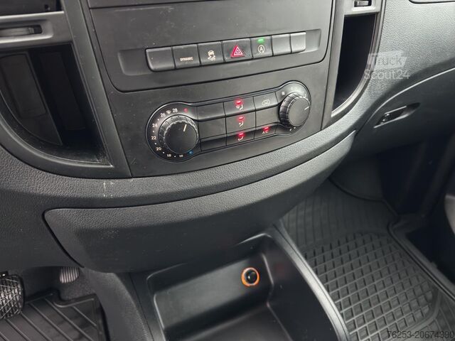 شاحنة بانل Mercedes-Benz Vito 114 CDI Kasten Extralang AUT Facelift LED