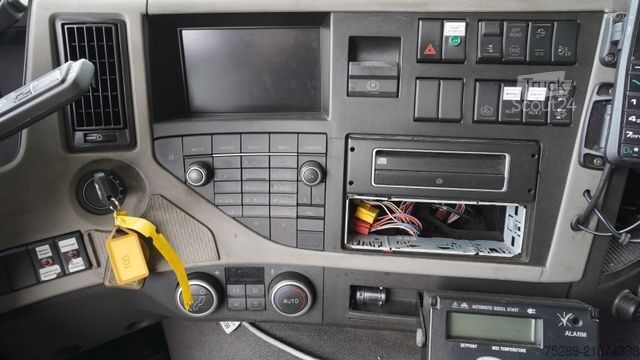 Kühlkoffer-LKW VOLVO FM 450 Euro6 Kühlkoffer Carrier LBW Motorschaden
