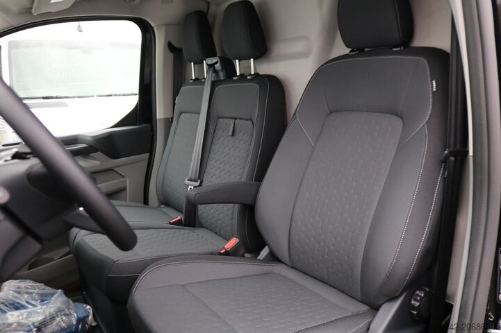 Fourgonnette Ford E-Transit Custom 340 L2 H1 Limited 65 kWh 218pk...