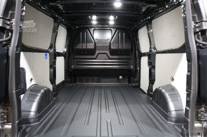 Fourgonnette Ford E-Transit Custom 340 L2 H1 Limited 65 kWh 218pk...