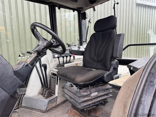  Valtra Valmet 8450