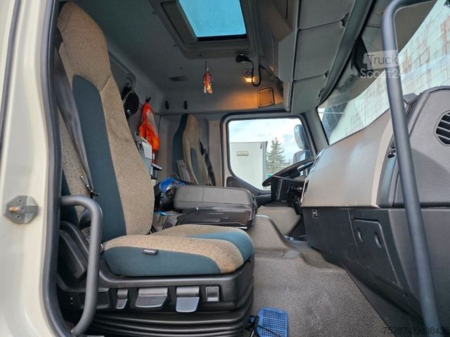 Camion scarrabile VOLVO FE 320 6x2/4 Abroller mit Cont. + Kran HMF 1820