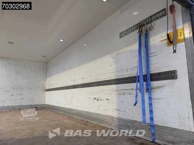 Box body Volvo FE 320 FE 4X2 19.5tonner Comfort cab 2000kg Lad...