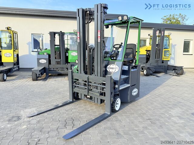 Four-way forklift Combilift C2500CB DIESEL TRIPLEX 5500 FREE LIFT