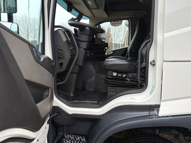 Biltransportlastbil VOLVO FM500