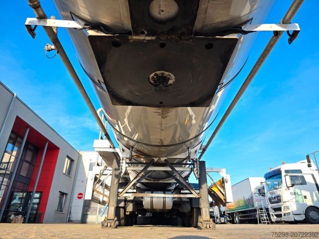 Tankoplegger KÄSSBOHRER STB / ADR Typ AT und FL / Lift / BITUMEN !!!!