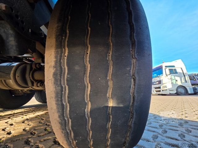 Tankoplegger KÄSSBOHRER STB / ADR Typ AT und FL / Lift / BITUMEN !!!!