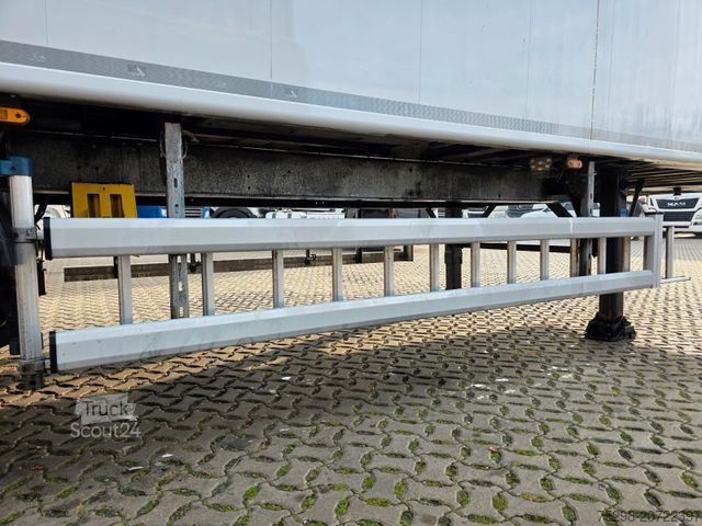 Auflieger mit Walkingfloor STAS S300ZX /ADR Typ EX II, FL, OX, AT / 2 Liftachsen