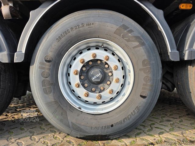 Auflieger mit Walkingfloor STAS S300ZX /ADR Typ EX II, FL, OX, AT / 2 Liftachsen