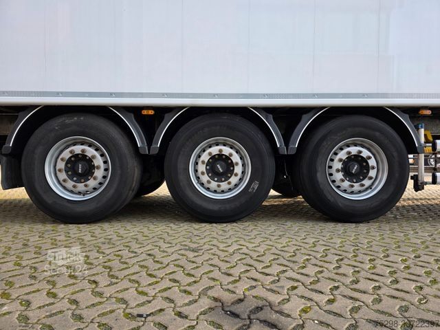 Auflieger mit Walkingfloor STAS S300ZX /ADR Typ EX II, FL, OX, AT / 2 Liftachsen