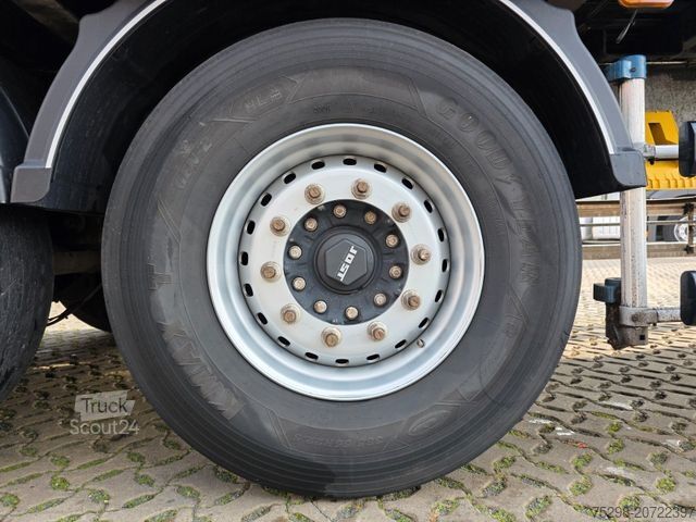 Auflieger mit Walkingfloor STAS S300ZX /ADR Typ EX II, FL, OX, AT / 2 Liftachsen