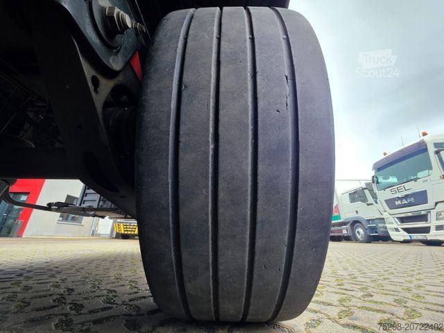 Открытый полуприцеп с тентом KRONE SD / EDSCHA / ADR Typ EX/II / Liftachse