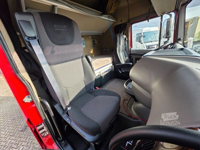 Volumen SZM DAF XF 105.460 / ZF Intarder / Standklimaanlage