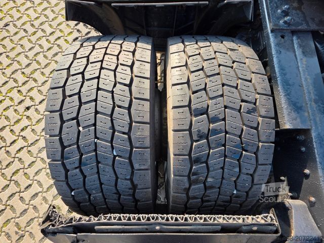 Volumen SZM DAF XF 105.460 / ZF Intarder / Standklimaanlage