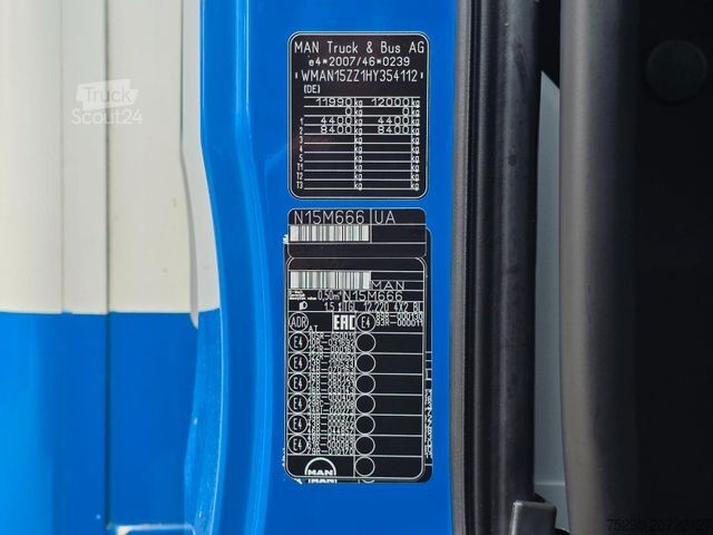 Samochód ciężarowy typu furgon MAN TGL 12.220 4x2 BL / Ladebordwand