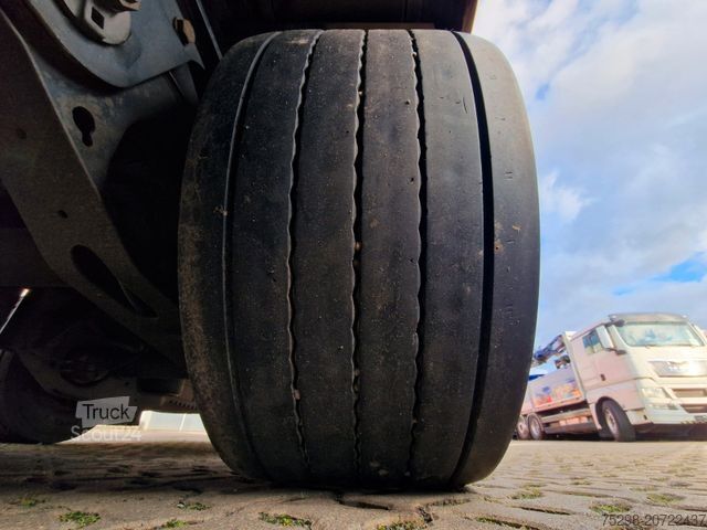 Open oplegger met zeil KÖGEL S24-1 / Hubdach / EDSCHA