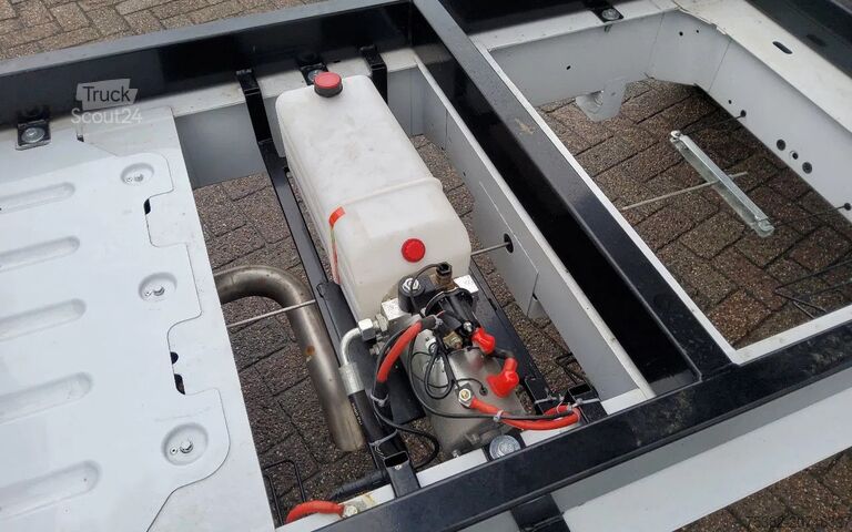 Kipperaufbau Renault 3 ZIJDIGE KIPPERBAK 4.00 METER (KOMT AF RENAULT...