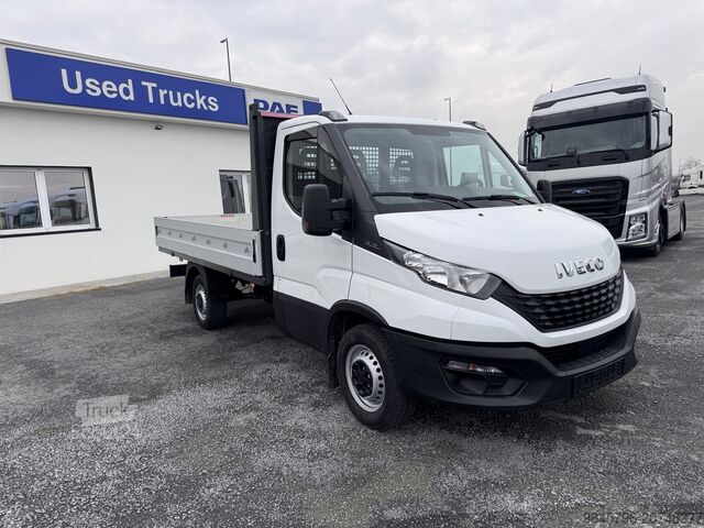 Furgão com caixa de carga IVECO DAILY 35S14