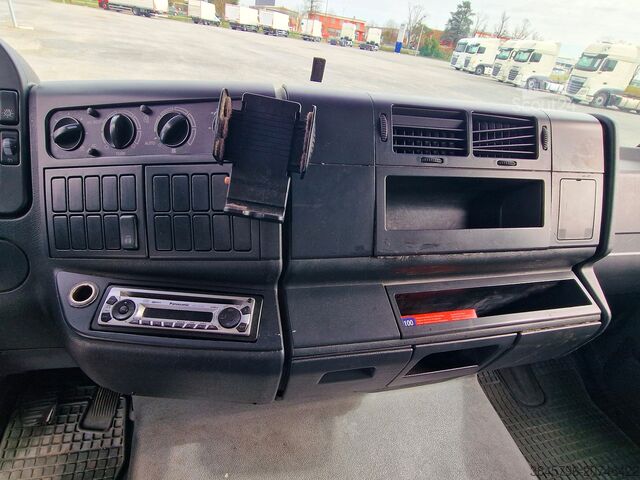 MAN 8018 EURO 3 con freno de disco MAN 8018 con disco