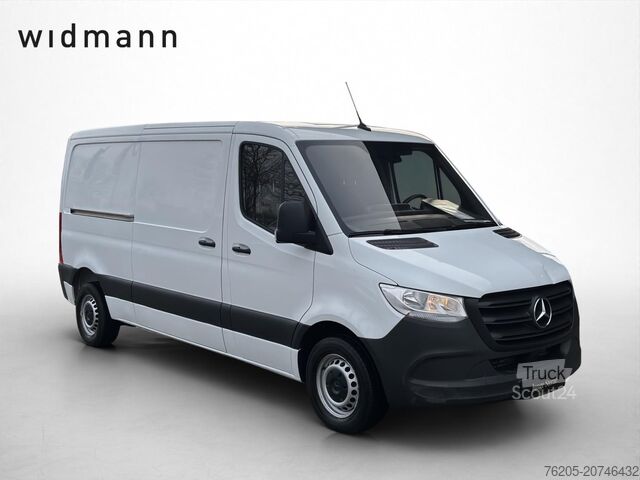 Furgon blaszak Mercedes-Benz Sprinter 211 CDI Kasten Standard