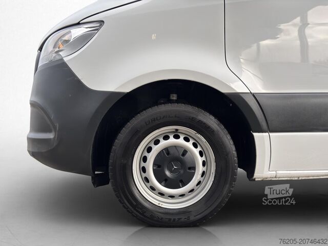 Furgon blaszak Mercedes-Benz Sprinter 211 CDI Kasten Standard