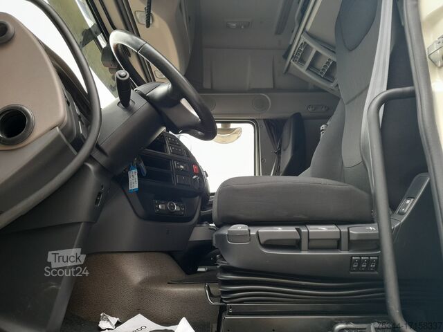 Standart traktör DAF XF 480