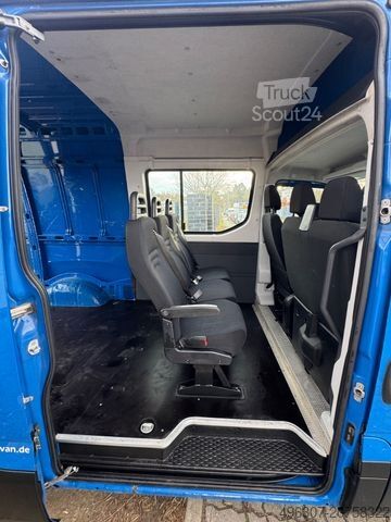 Furgão de painéis IVECO Daily Kasten 35S18 /6 Sitze/ 3.0L / 3,5T Anh.