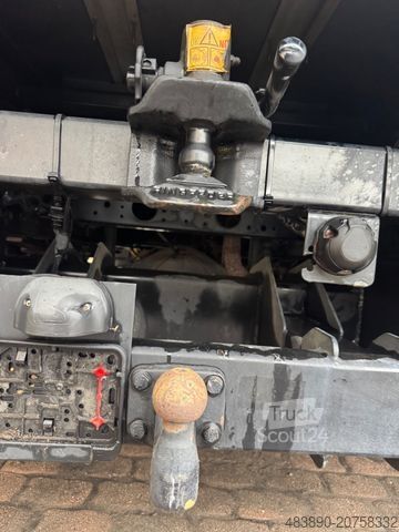 Dzērienu kravas automašīna MITSUBISHI Canter 9C18/LBW/2xAHK/B-B/Top-Zustand