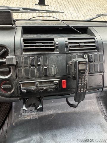 Dzērienu kravas automašīna MERCEDES-BENZ Atego1528/LBW/AHK/Doppel-H