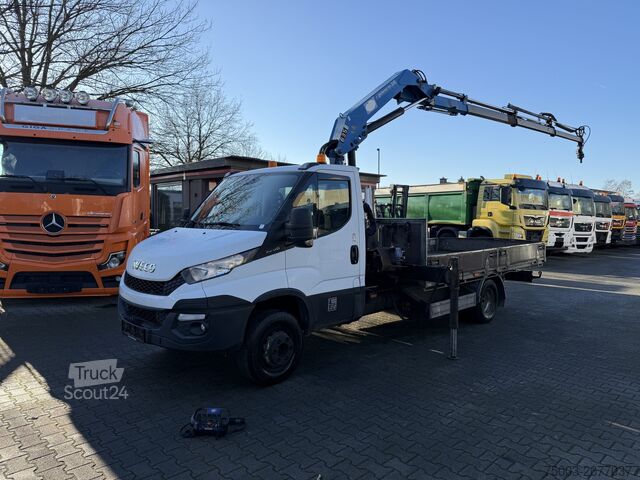 Lastbilmonteret kranvogn Iveco Daily 70C17 HMF 635 Kran bis 11 Meter