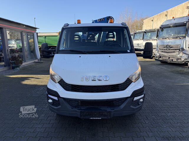 Lastbilmonteret kranvogn Iveco Daily 70C17 HMF 635 Kran bis 11 Meter