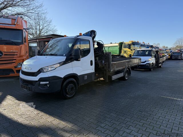 Lastbilmonteret kranvogn Iveco Daily 70C17 HMF 635 Kran bis 11 Meter