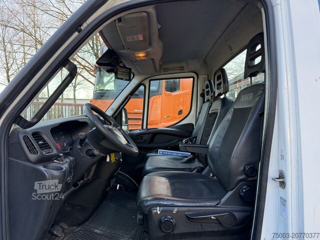 Lastbilmonteret kranvogn Iveco Daily 70C17 HMF 635 Kran bis 11 Meter