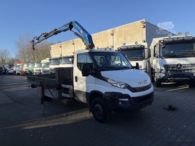 Pick-up varevogn Iveco Daily 70C17 HMF 635 Kran bis 11 Meter