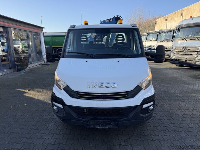 Pick-up varevogn Iveco Daily 70C17 HMF 635 Kran bis 11 Meter