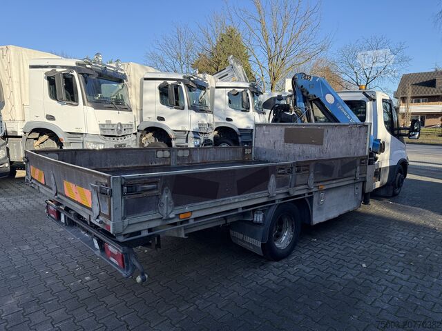 Pick-up varevogn Iveco Daily 70C17 HMF 635 Kran bis 11 Meter