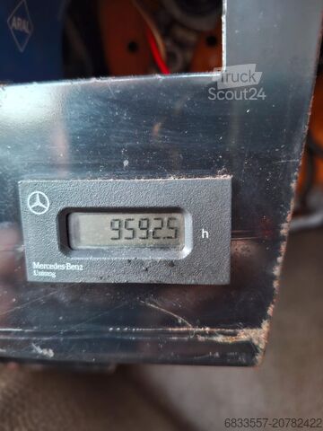 Unimog 1450 med kran Mercedes-Benz Unimog U