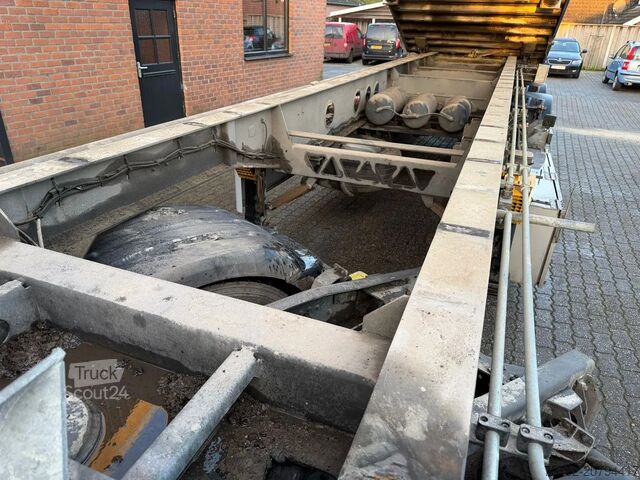 Kiper tovornjak Fliegl 55m3 Blaaskipper/Schleuse Liftas 2 tussenschotten