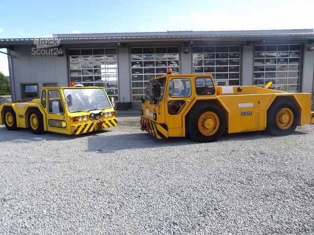 Autocamion cu destinație specială Schopf Goldhofer V8 PUSHBACK Airport Trucks bis 250 ton