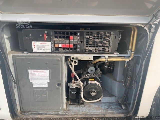 Autocar interurbain MERCEDES-BENZ Intouro M KLIMA KM NUR 227.000