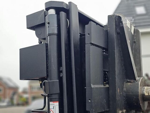 Smalle gang heftruck HELI CDD 16 | ELECTRIC | 1600 KG.| HEIGHT 4.50 MTR |...