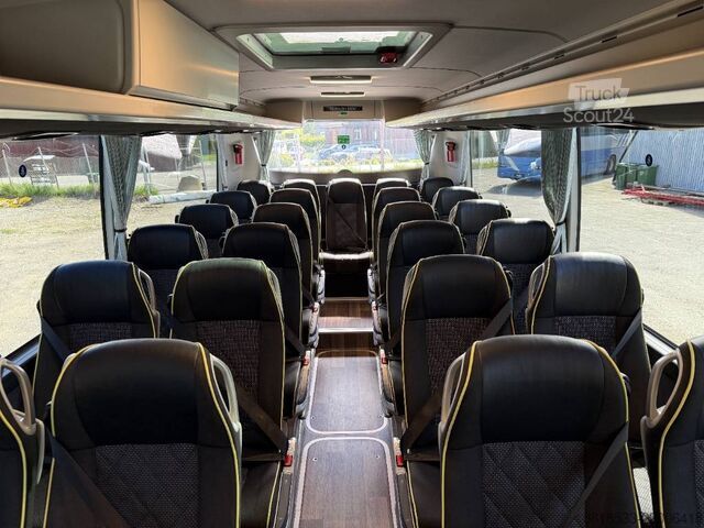 Turistbuss Mercedes-Benz Tourismo
