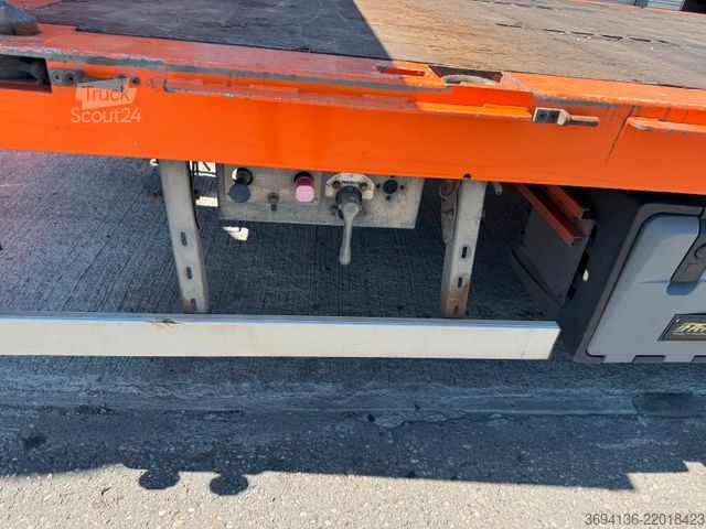 Remorque porte-engins surbaissée  FAKA ZAA18 TandemContaineranhänger